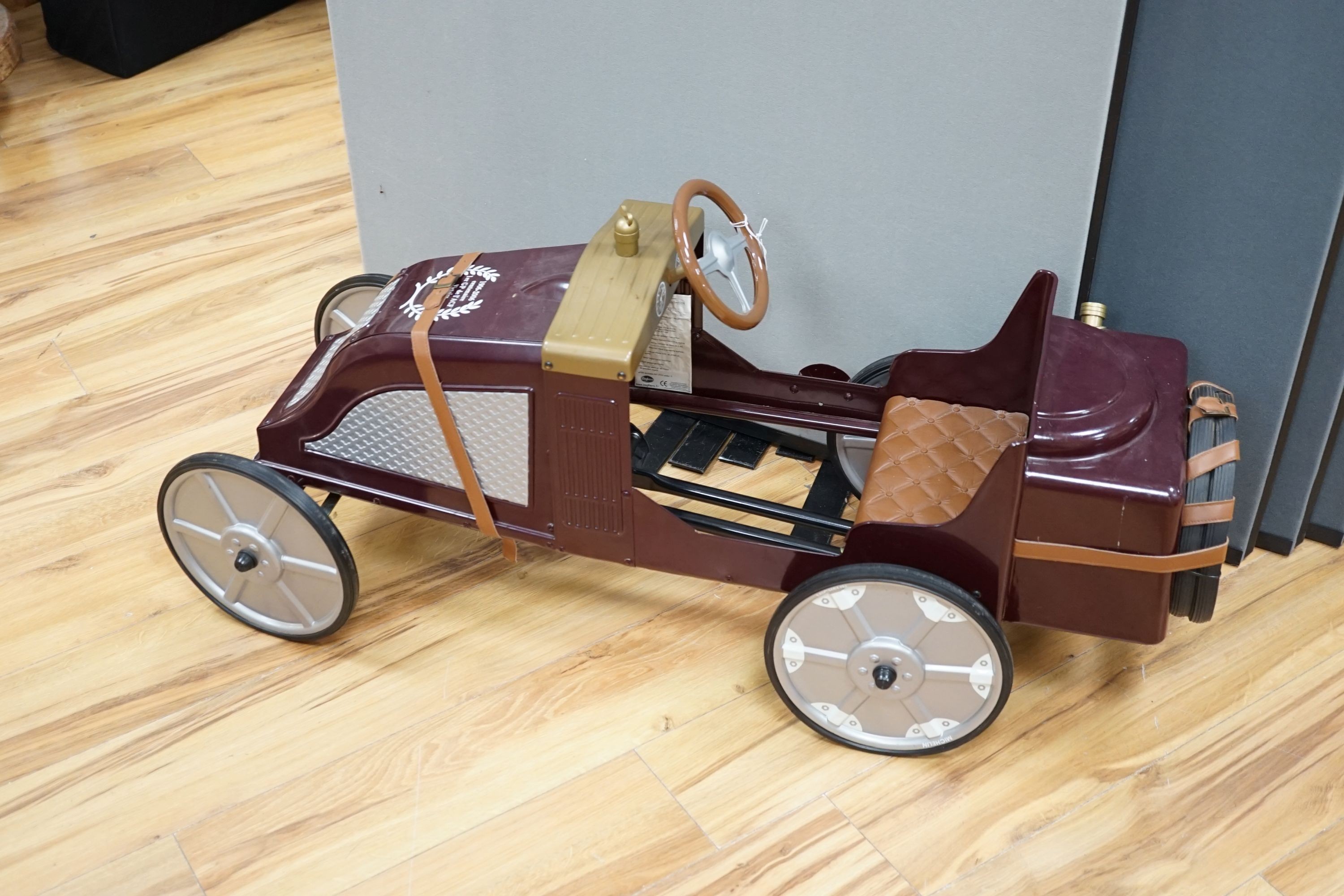 A Renault 2006 centenary child’s pedal car 110cm